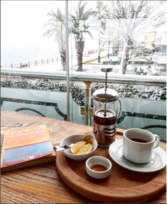 Blue Pier Hotel Κοτζαελί Εξωτερικό φωτογραφία
