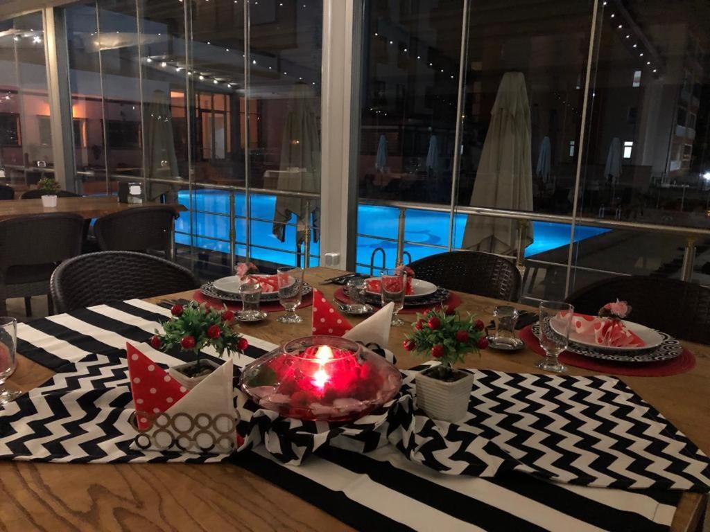 Blue Pier Hotel Κοτζαελί Εξωτερικό φωτογραφία