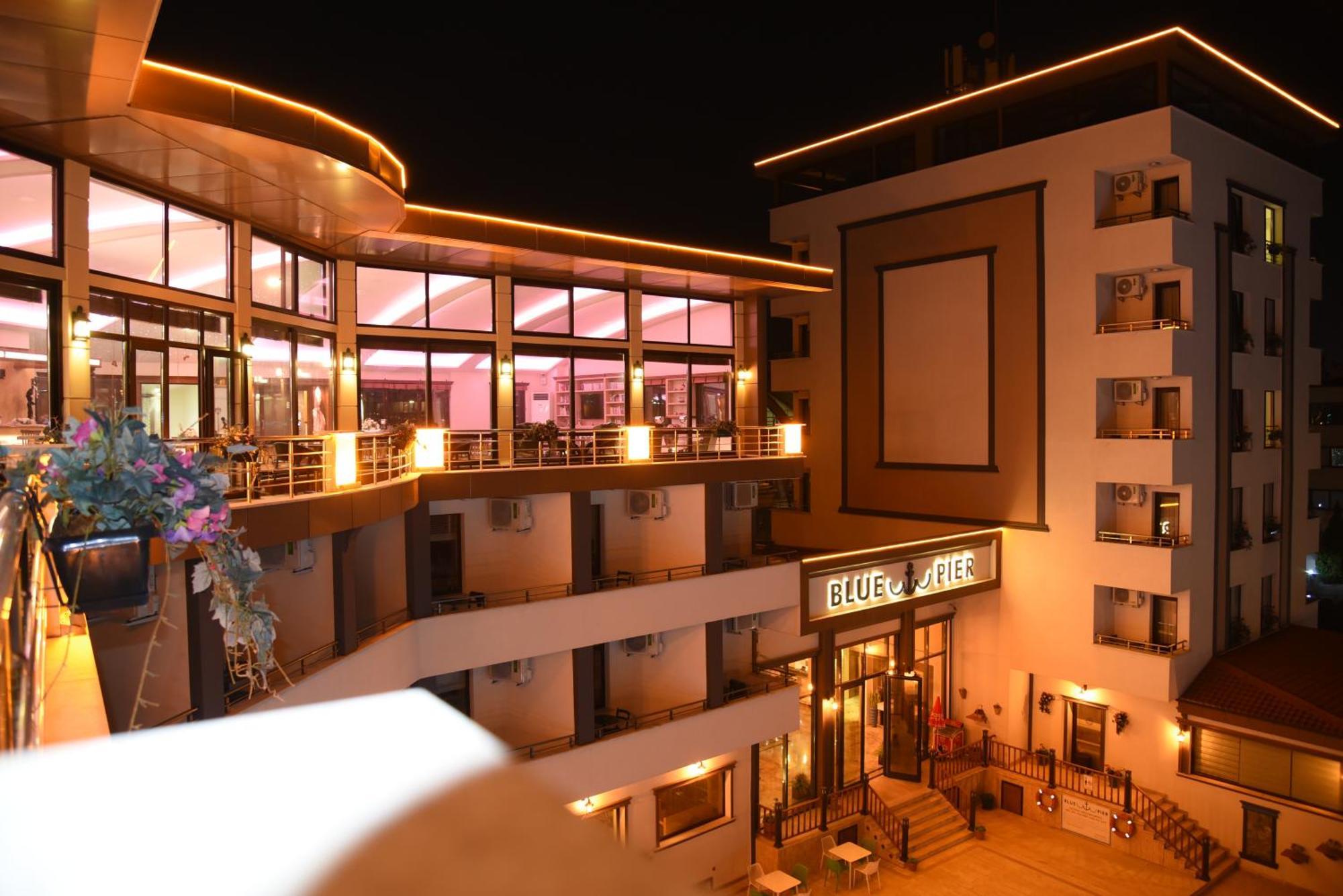 Blue Pier Hotel Κοτζαελί Εξωτερικό φωτογραφία