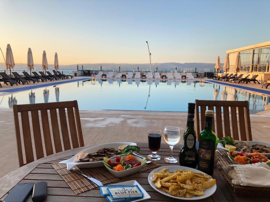 Blue Pier Hotel Κοτζαελί Εξωτερικό φωτογραφία